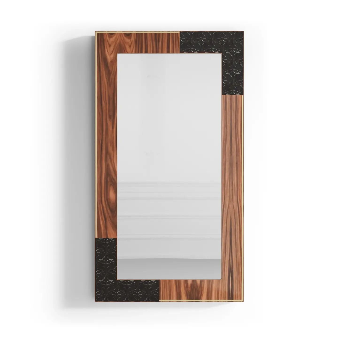 COMENDA wall mirror...

Inspired by the rumor that after the assassination of her husband&nbsp;John F. Kennedy, Jackie Kennedy has been living in Comenda Palace for a while, COMENDA is a&nbsp;mirror of strong emotions and conflicting feelings that as